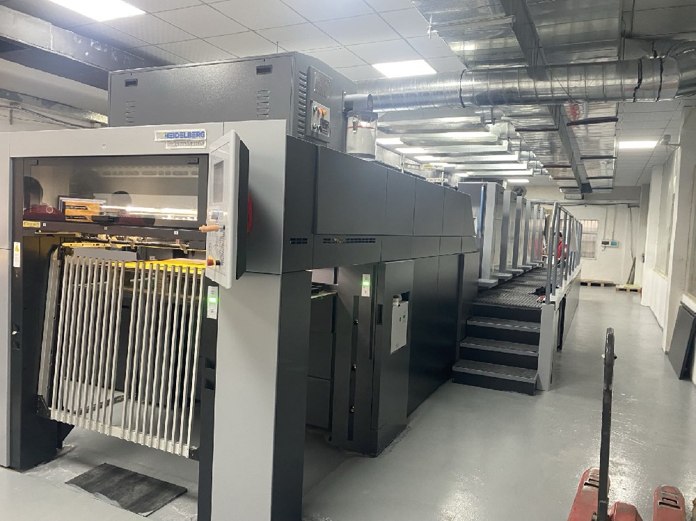 印刷業(yè)務(wù)依然是傳遞重要信息、展現(xiàn)品牌魅力的關(guān)鍵途徑